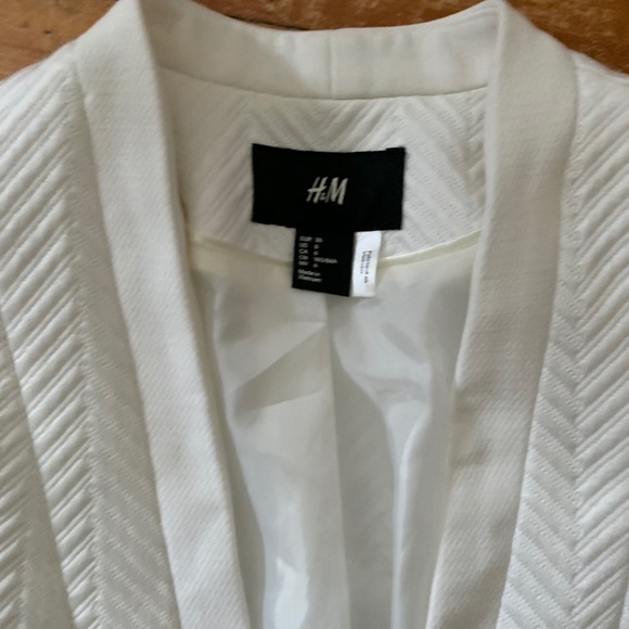 WINTER WHITE H&M BLAZER SIZE 6 - Picture 2 of 4